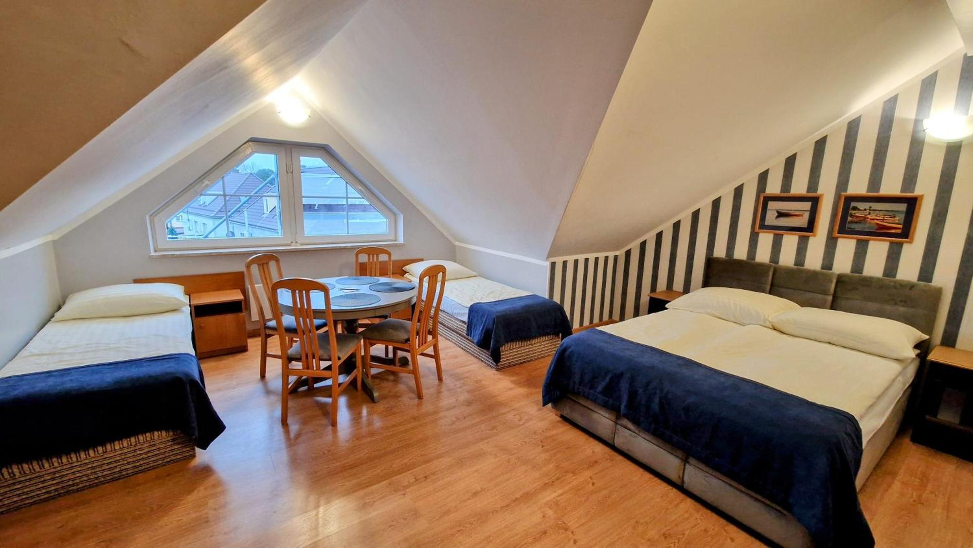 Astra Dziwnow Apartment Luaran gambar