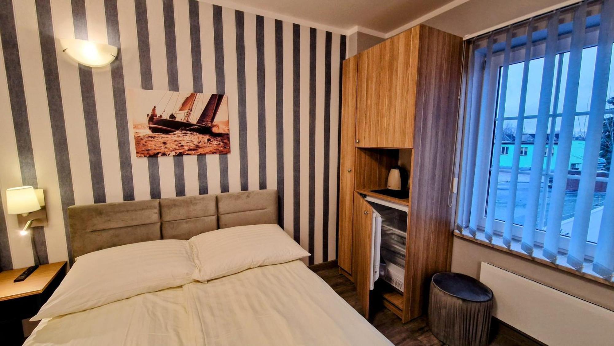 Astra Dziwnow Apartment Luaran gambar