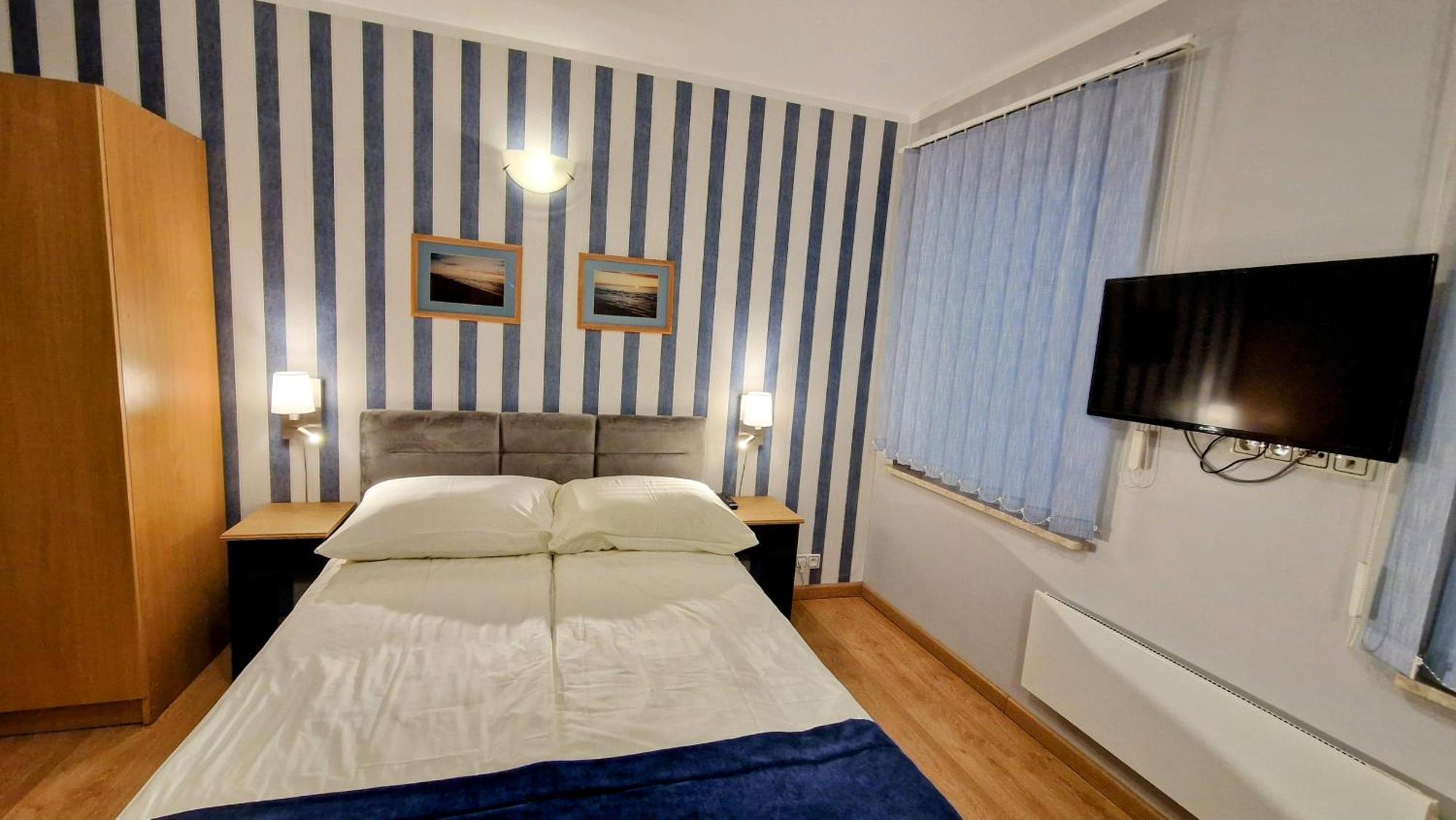 Astra Dziwnow Apartment Luaran gambar