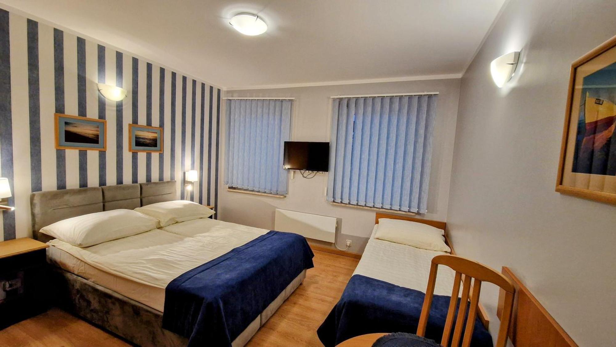 Astra Dziwnow Apartment Luaran gambar